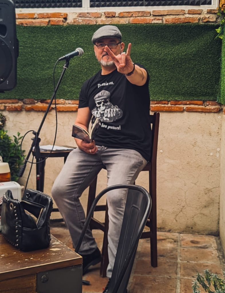 Santiago Expósito Amaro – Yo, Monstruos