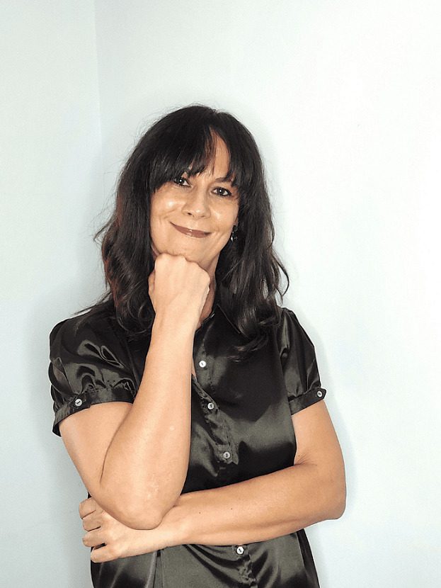 Por qué todo el mundo habla de Muerte en Enigma Land, el thriller más original del año