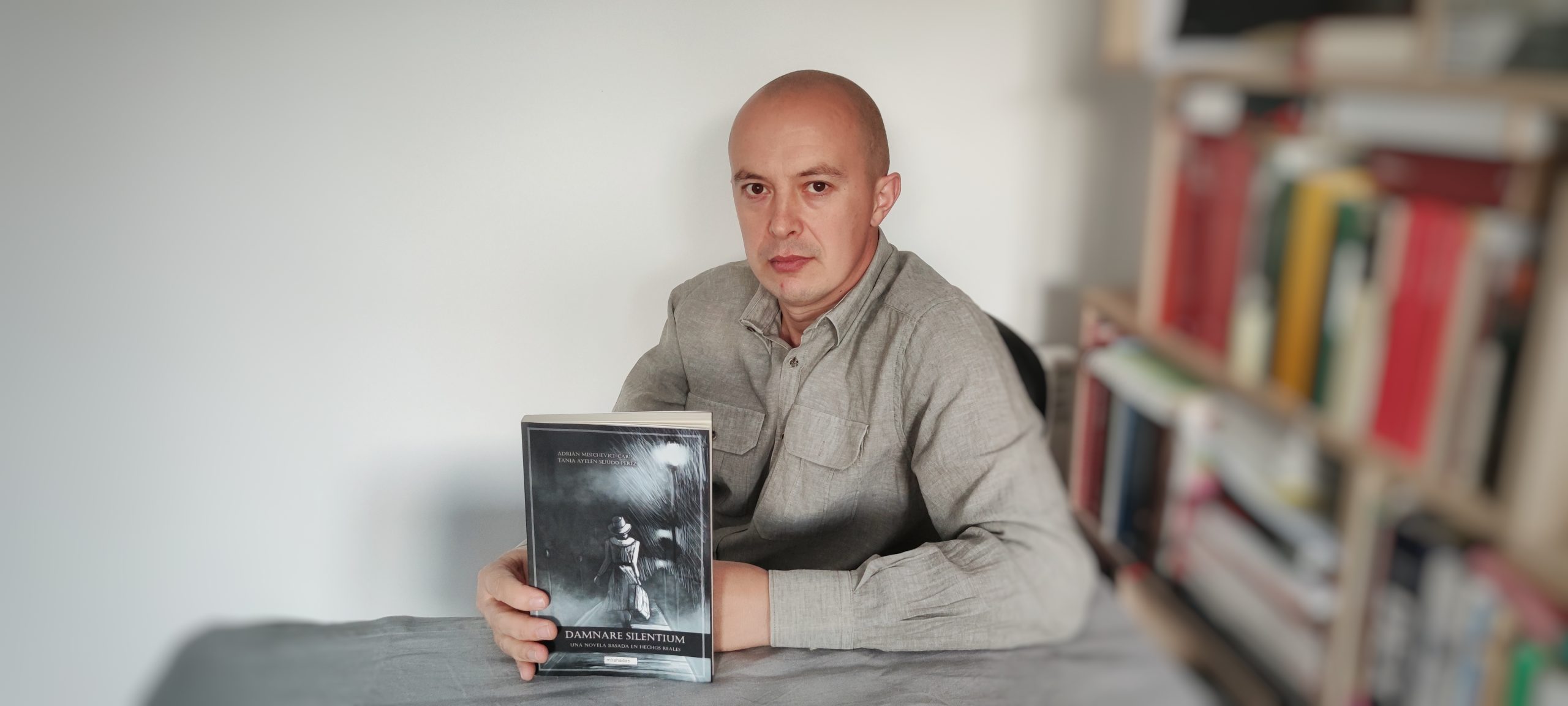 Adrián Misichevici nos presenta su segundo libro publicado «Damnare silentium (Silencio maldito)»