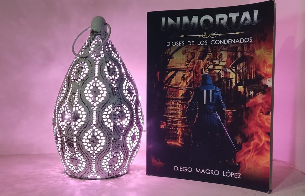 Diego Magro López "Inmortal. Dioses de los condenados"