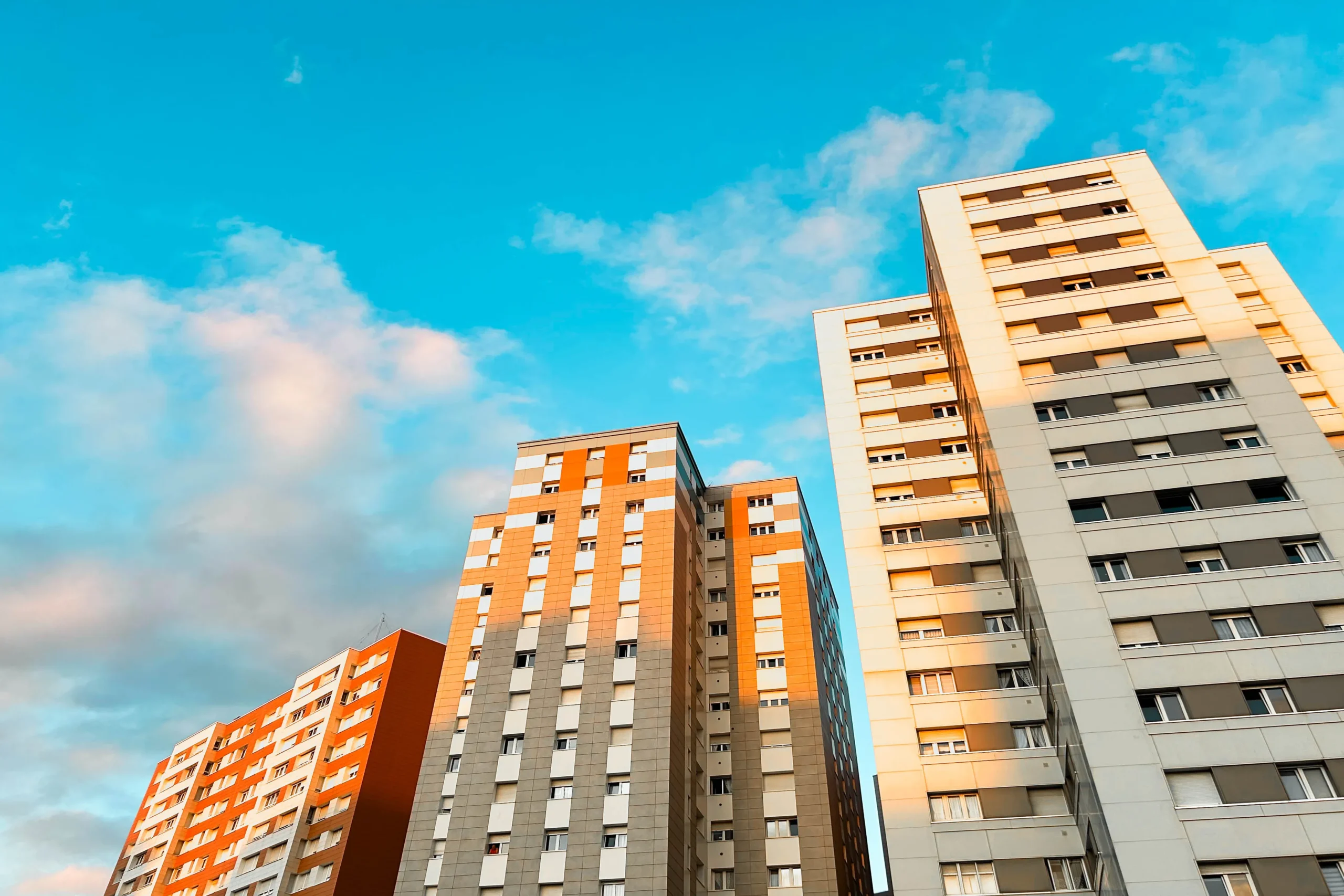 ACERCA DEL PROBLEMA DE LA VIVIENDA EN ESPAÑA | Por Francisco José Chaparro Díaz