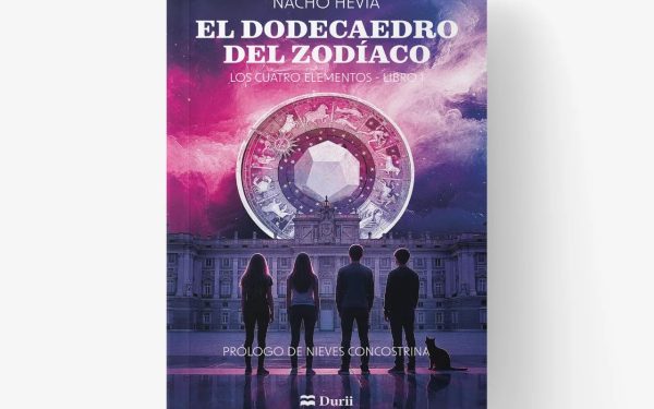 “Cuatro adolescentes, una reliquia mesopotámica y túneles ocultos bajo Madrid”: Nacho Hevia arranca una saga fantástica cargada de misterio y profecías