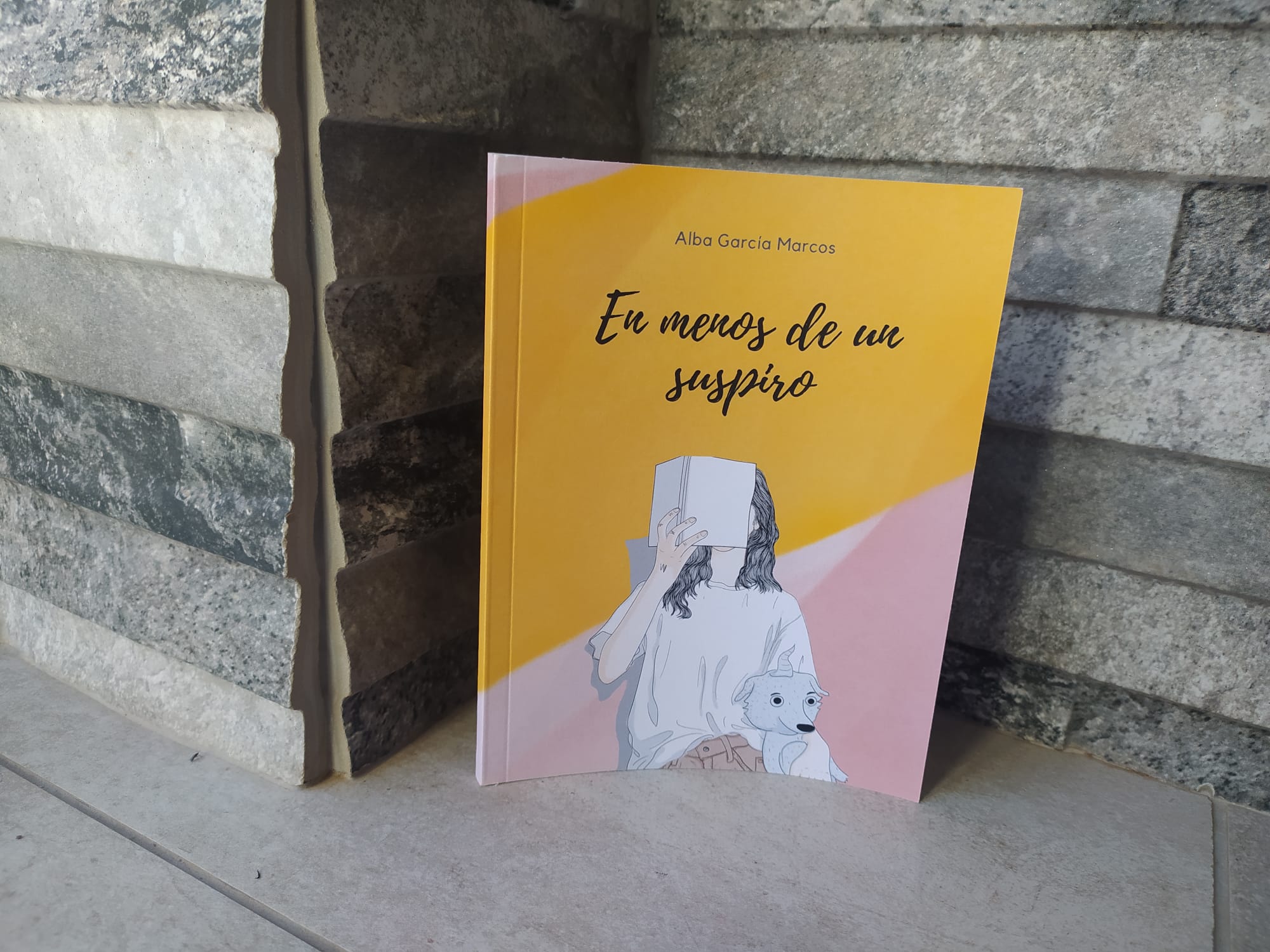 Reseña de «En menos de un suspiro», de Alba García Marcos | Por Nuria Bellido