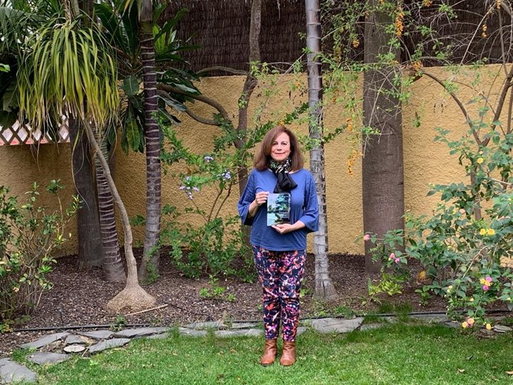 “Pinceladas escritas con Palabras dibujadas”: cuando la pintura y la poesía se entrelazan.