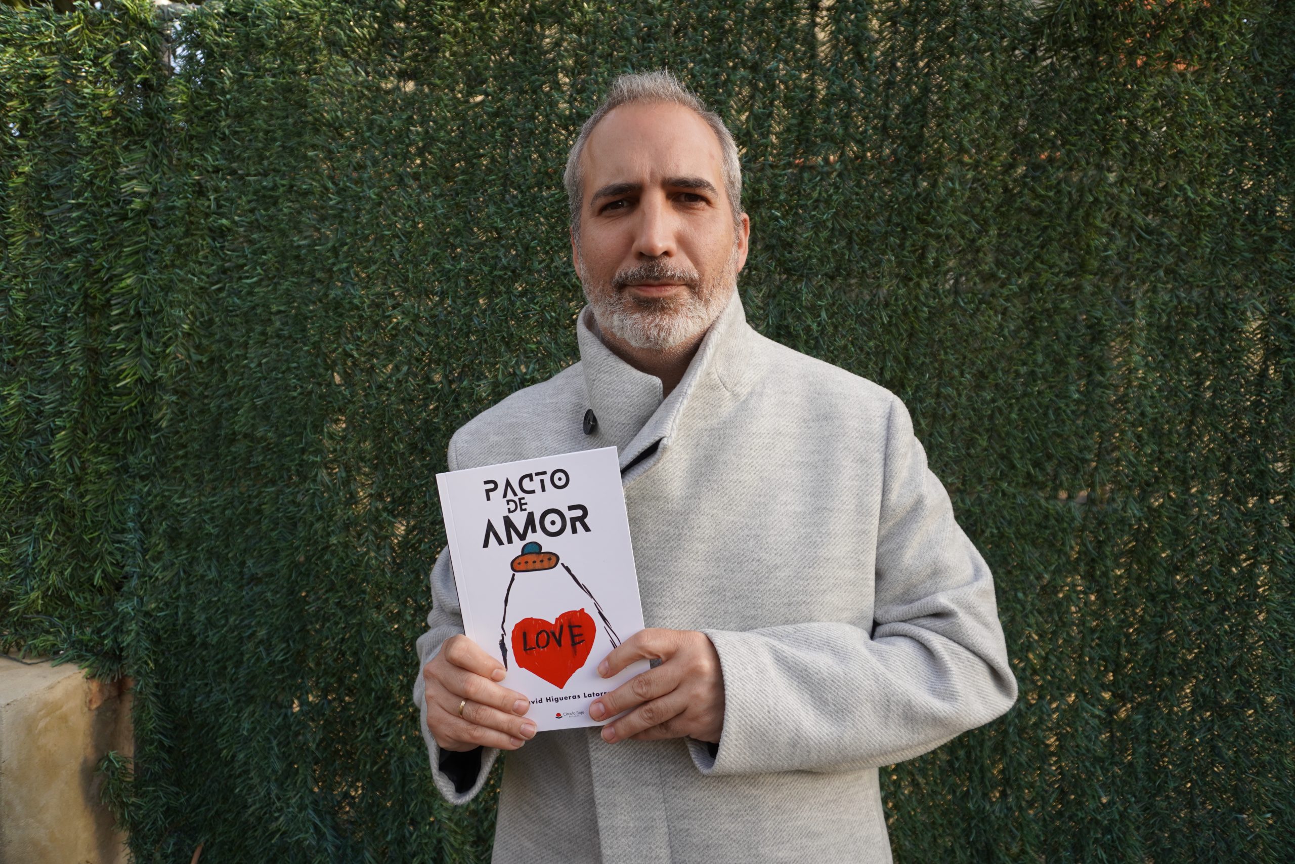 “Pacto de amor”, ópera prima del escritor David Higueras Latorre