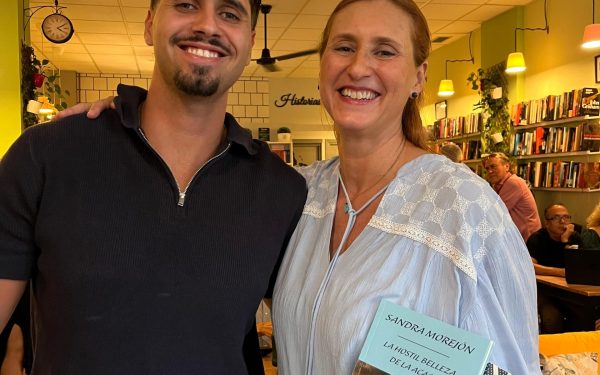 La novela que habla desde sus paredes: Sandra Morejón firma una de las historias más originales de la literatura reciente