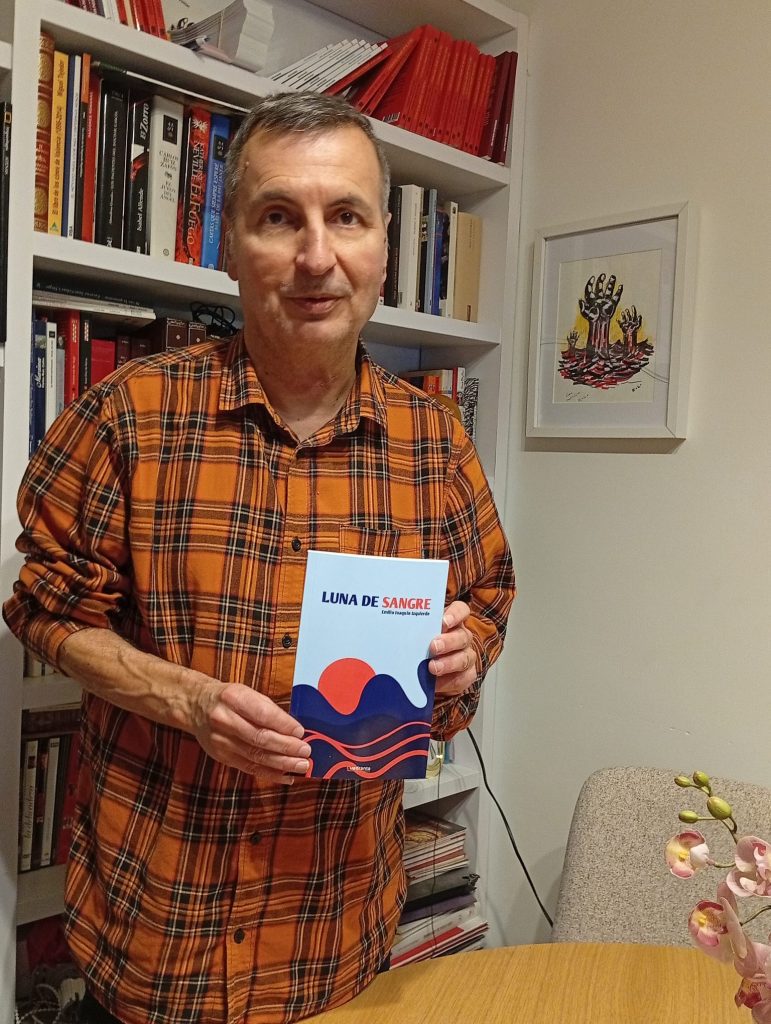 El grito poético que incomoda: Luna de sangre, el libro que convierte la memoria, la injusticia y el amor en versos incendiarios