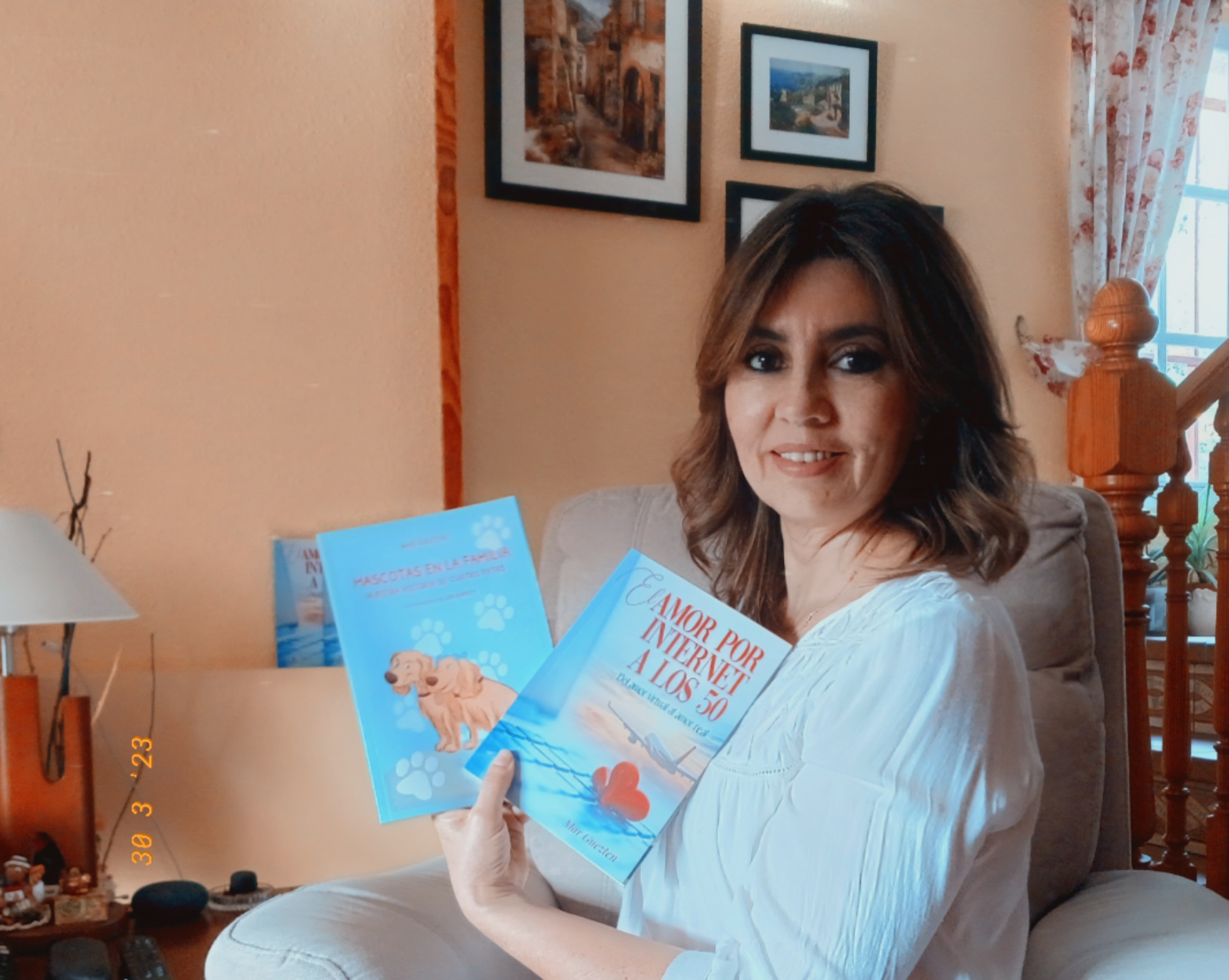 Conoce a Mar Guezten, autora de “El amor por internet a los 50” y de “Odi y Melissa. Nuestra historia de cuatro patas”.