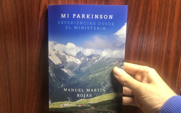 Reseña de “Mi Parkinson. Experiencias desde el ministerio”, de Manuel Martín Rojas | Por Mario Herrero
