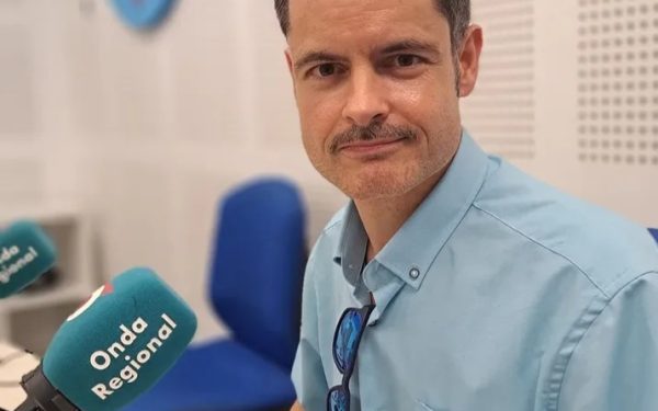 “Dragones, ciencia ficción y mundos devastados: el escritor español que tardó 10 años en crear su novela más ambiciosa”