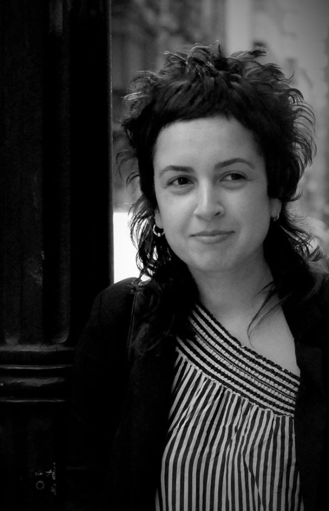 La poeta que convierte el bosque asturiano en un acto de rebelión interior: la verdad salvaje detrás de Naturaleza interior