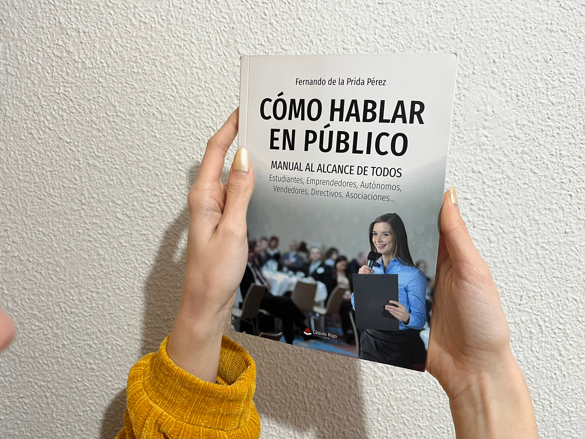 Reseña de «Cómo hablar en público», de Fernando de la Prida Pérez | Por Nuria Bellido