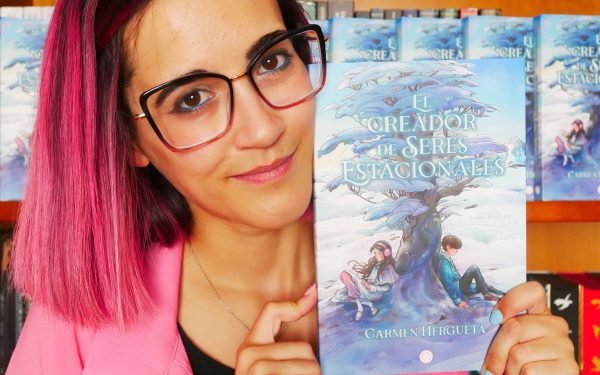 Del cuento olvidado a la novela que roba sonrisas: la autora que convirtió tres páginas en un mundo de luz y color