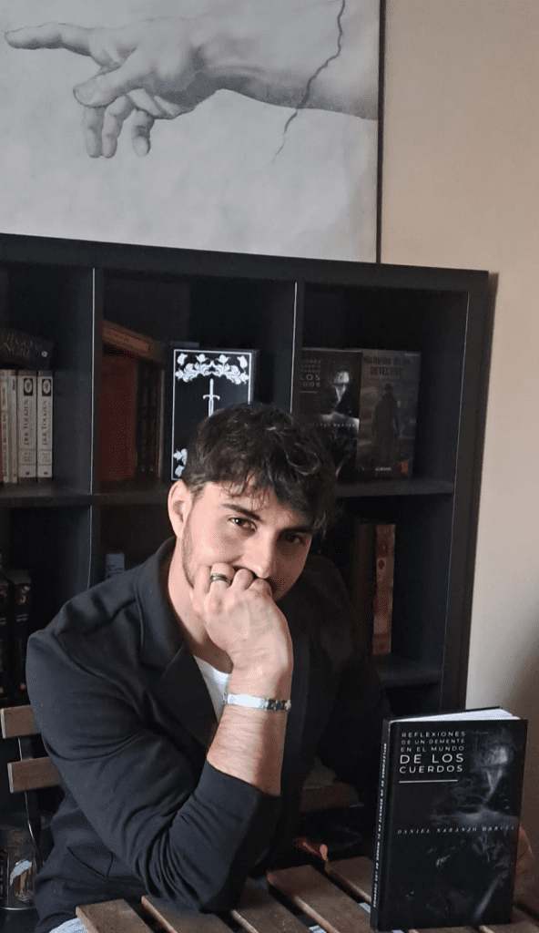 ¿Y si el loco tuviera razón? 5 razones por las que deberías leer a Daniel Naranjo antes de juzgarte a ti mismo