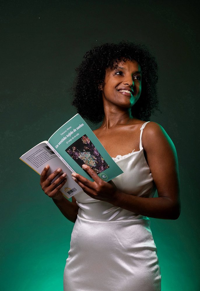 De mil pedazos a una rosa del desierto: la increíble historia de Tirukal que te inspirará a renacer